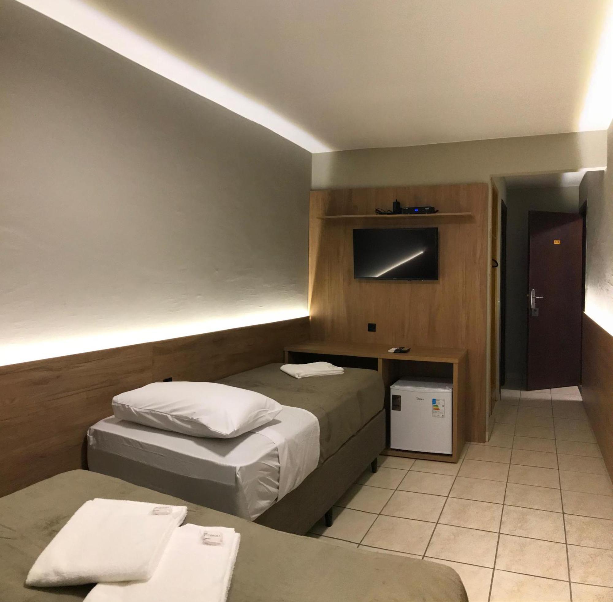 Ipe Hotel Curitiba - Aeroporto מראה חיצוני תמונה