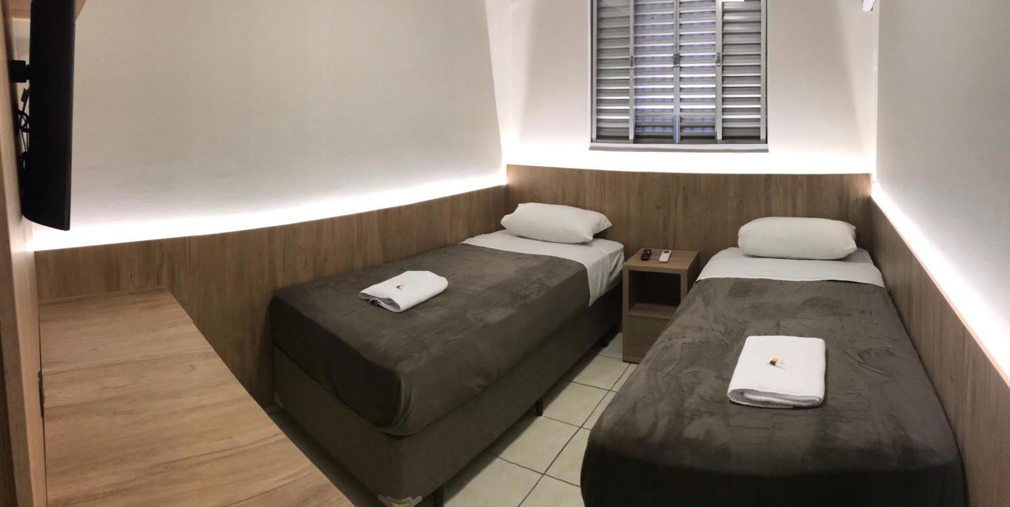 Ipe Hotel Curitiba - Aeroporto מראה חיצוני תמונה